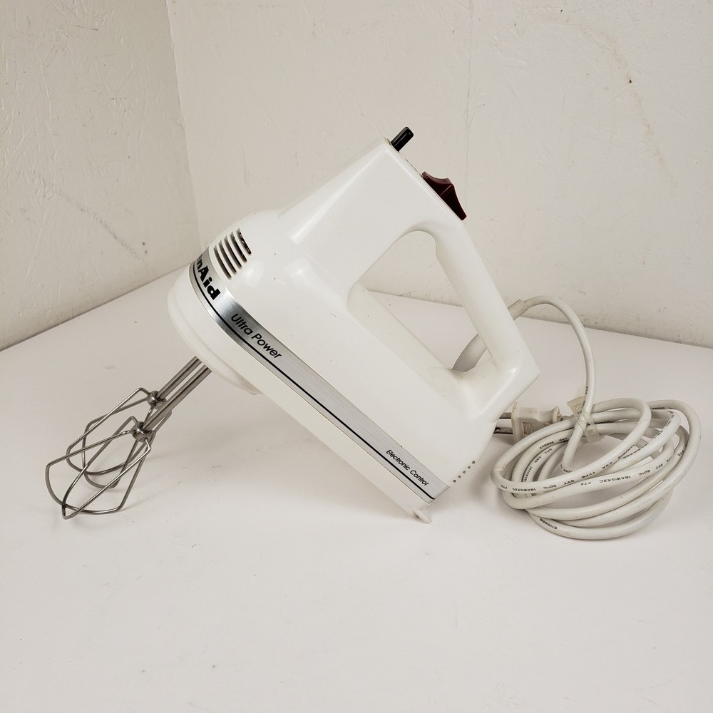 KitchenAid Ultra Power 3 Speed Hand Mixer White KHM3WH-1 with Beaters